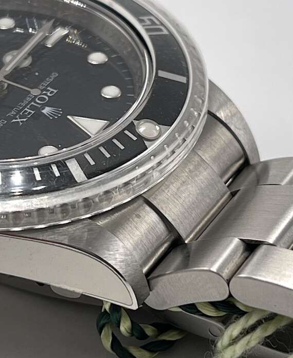 Rolex Submariner Date 16610 NOS (New Old Stock) - immagine 5