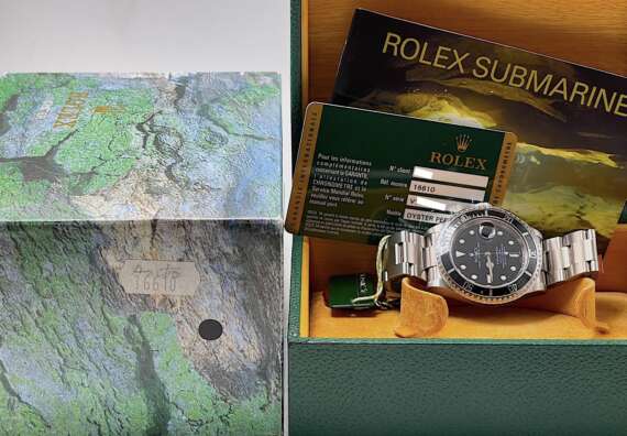 Rolex Submariner Date 16610 NOS (New Old Stock) - immagine 10