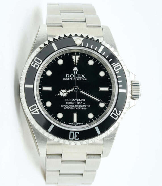 Rolex Submariner (No Date) 14060M COSC 4 lines Full Set